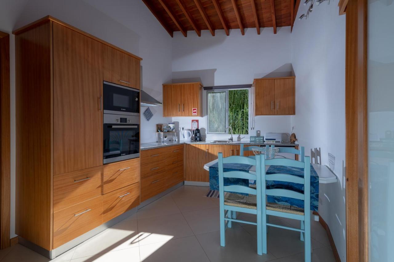 Casa Da Ribeira Dos Moinhos Villa ฮิเบย์รา กรันเจ ภายนอก รูปภาพ